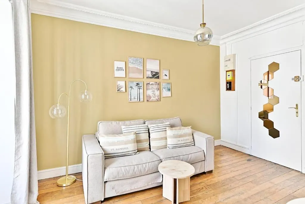 Appartement Charmant Montparnasse - III París 0*,  Francia